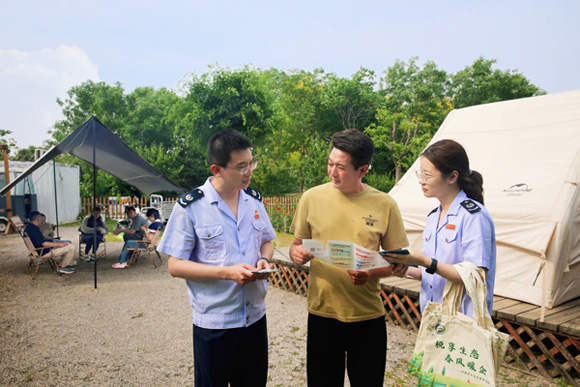 生態(tài)城稅務局：稅費服務添動力 “露營經(jīng)濟”增活力